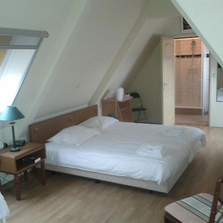 Hotel De Gouden Karper Rustenburg Esterno foto